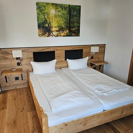 Hotel & Restaurant Tanne Fischingen ภายนอก รูปภาพ