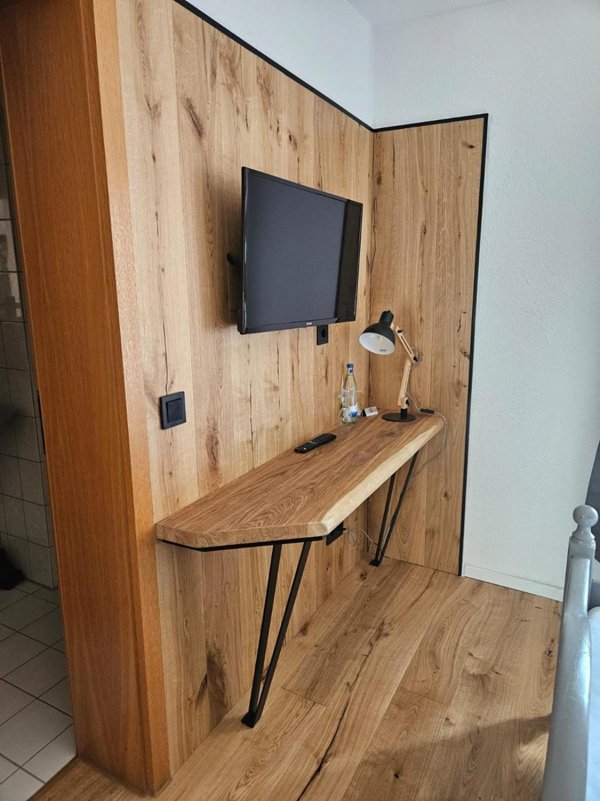 Hotel & Restaurant Tanne Fischingen ภายนอก รูปภาพ